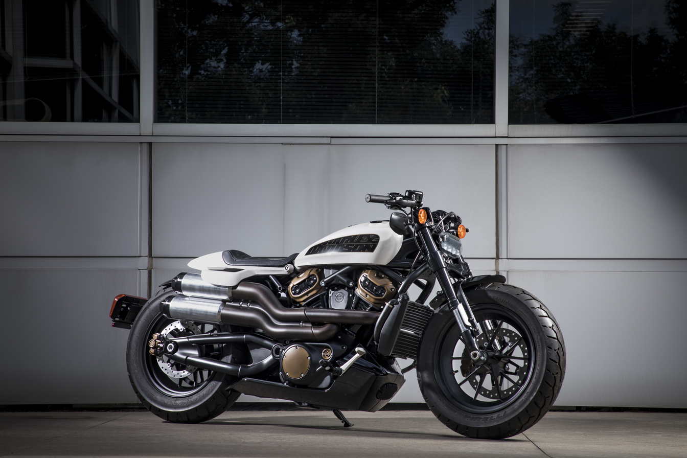 HARLEY-DAVIDSON تسرّع الاستراتيجية لبناء الجيل القادم من الدرّاجين حول العالم